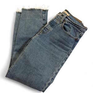 Levi’s Wedgie Straight Jeans Size 27 High Rise Raw Hem